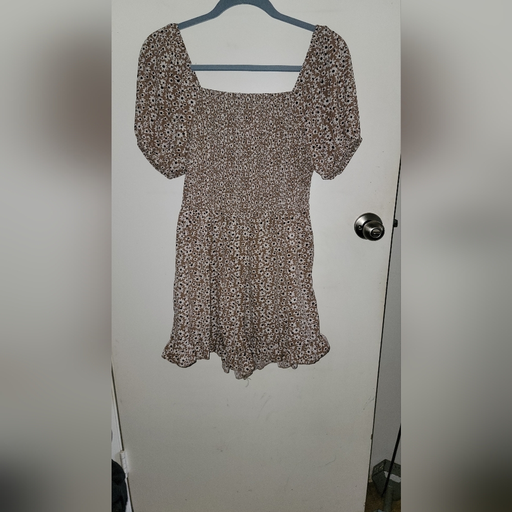 Wide Leg Romper - Picture 2 of 2